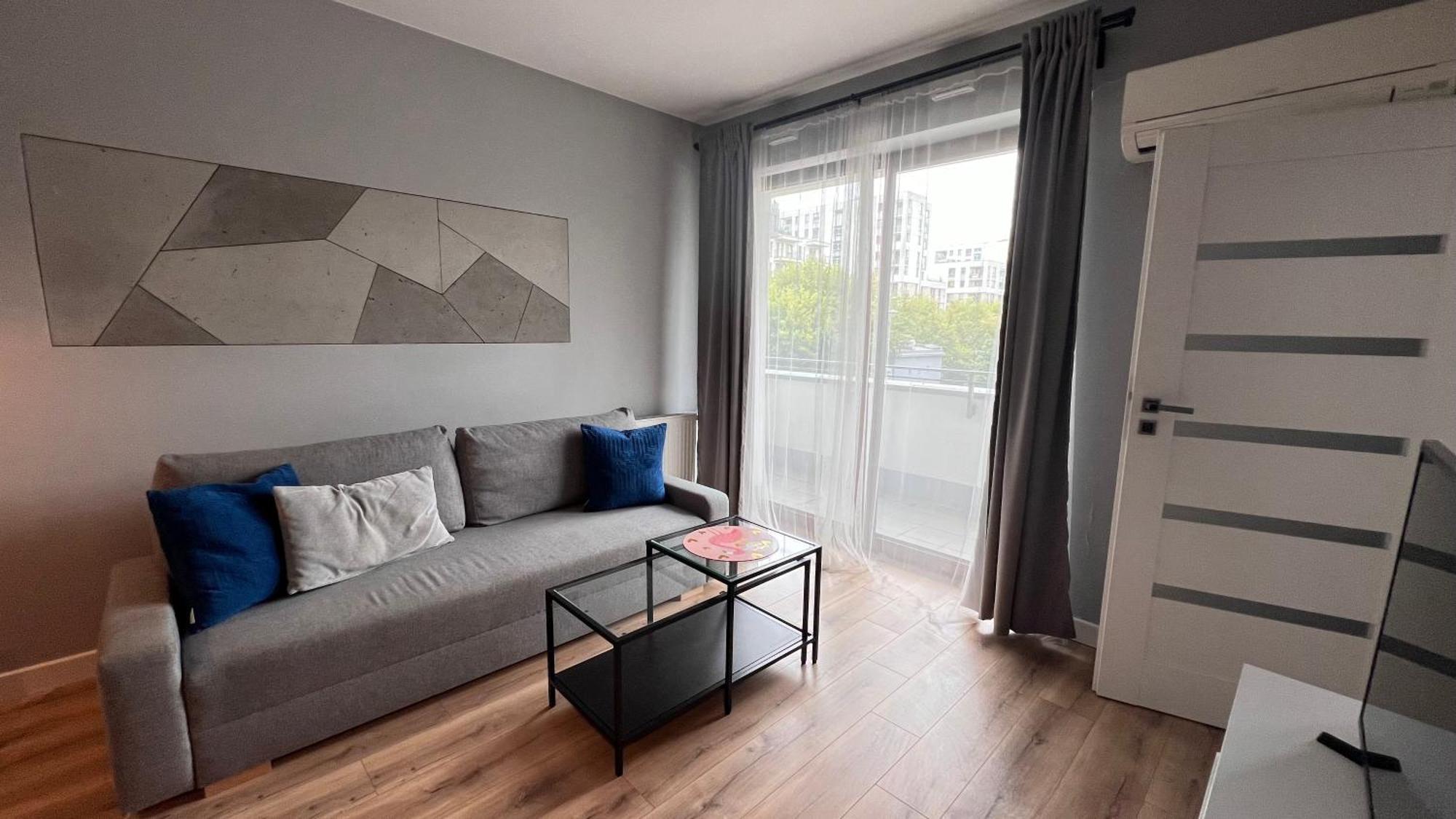 Close To Chopin Airport, Cybernetyki, Free Parking By Cosmo Spirit 바르샤바 외부 사진